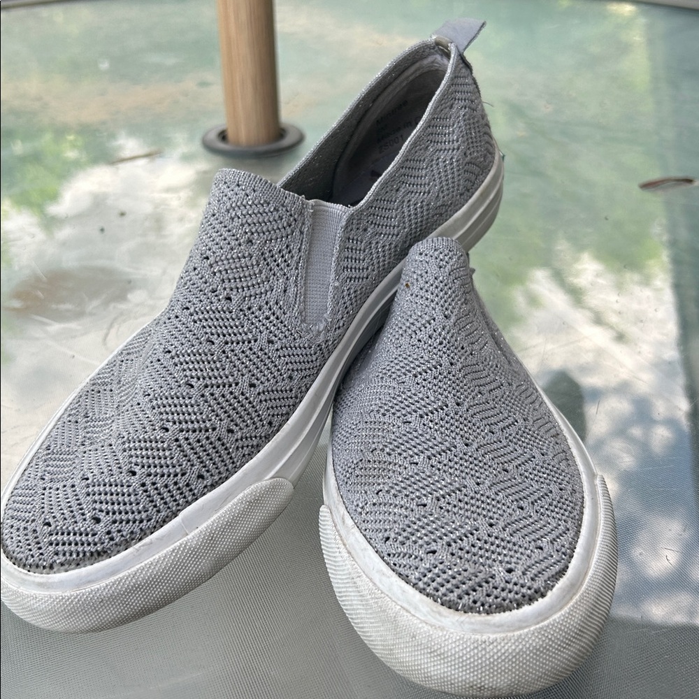 Blowfish Light Gray Knit with Silver Fleck Slip-Ons